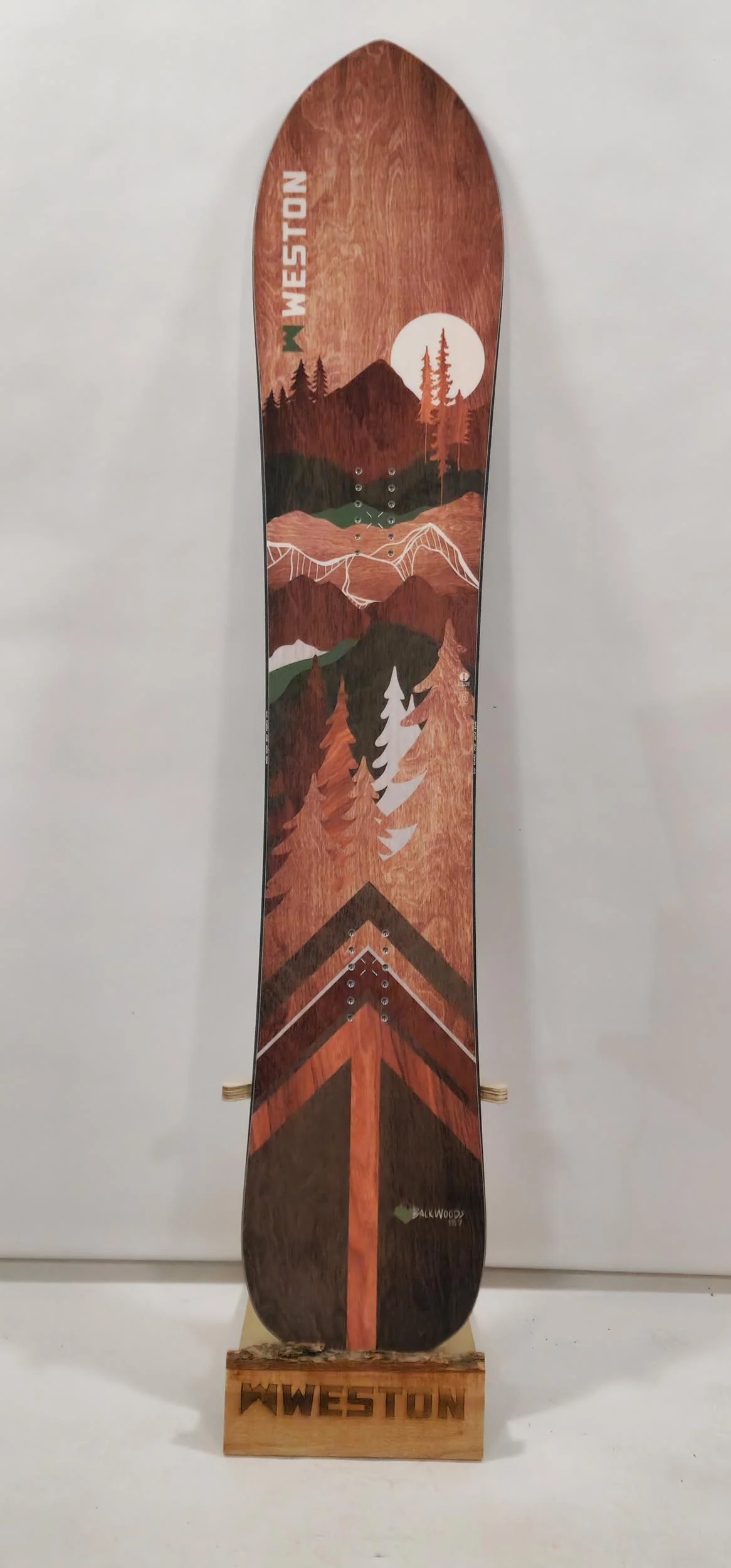 #270 25/26 Backwoods Snowboard Demo 157 Excellent - Image 2