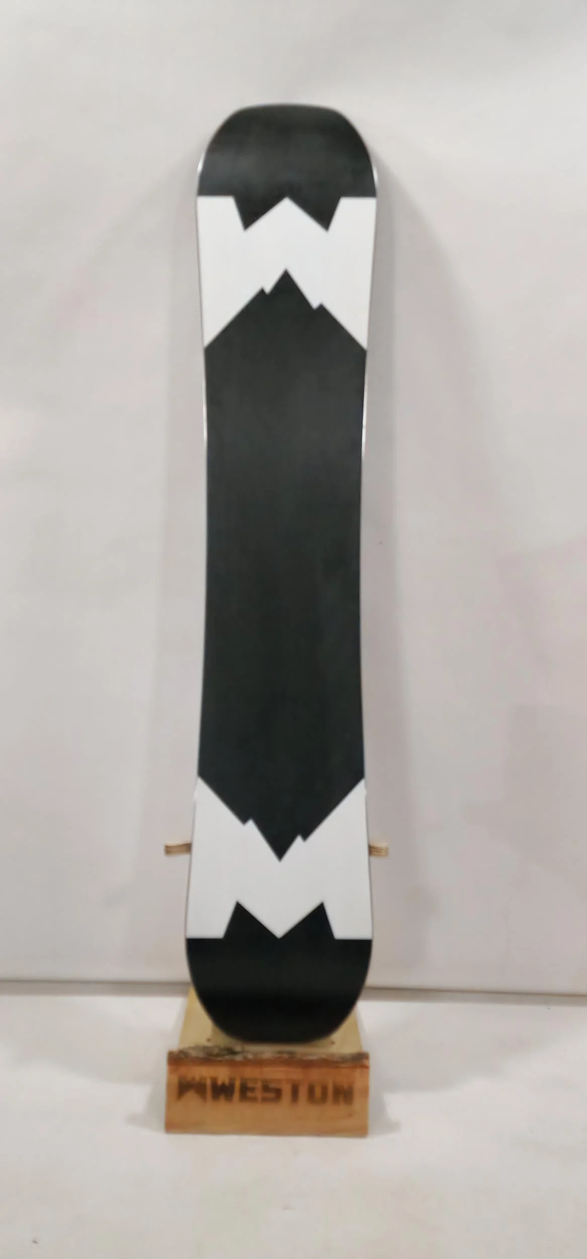 #276 Dream Machine Snowboard Demo 149 Great Condition - Image 3