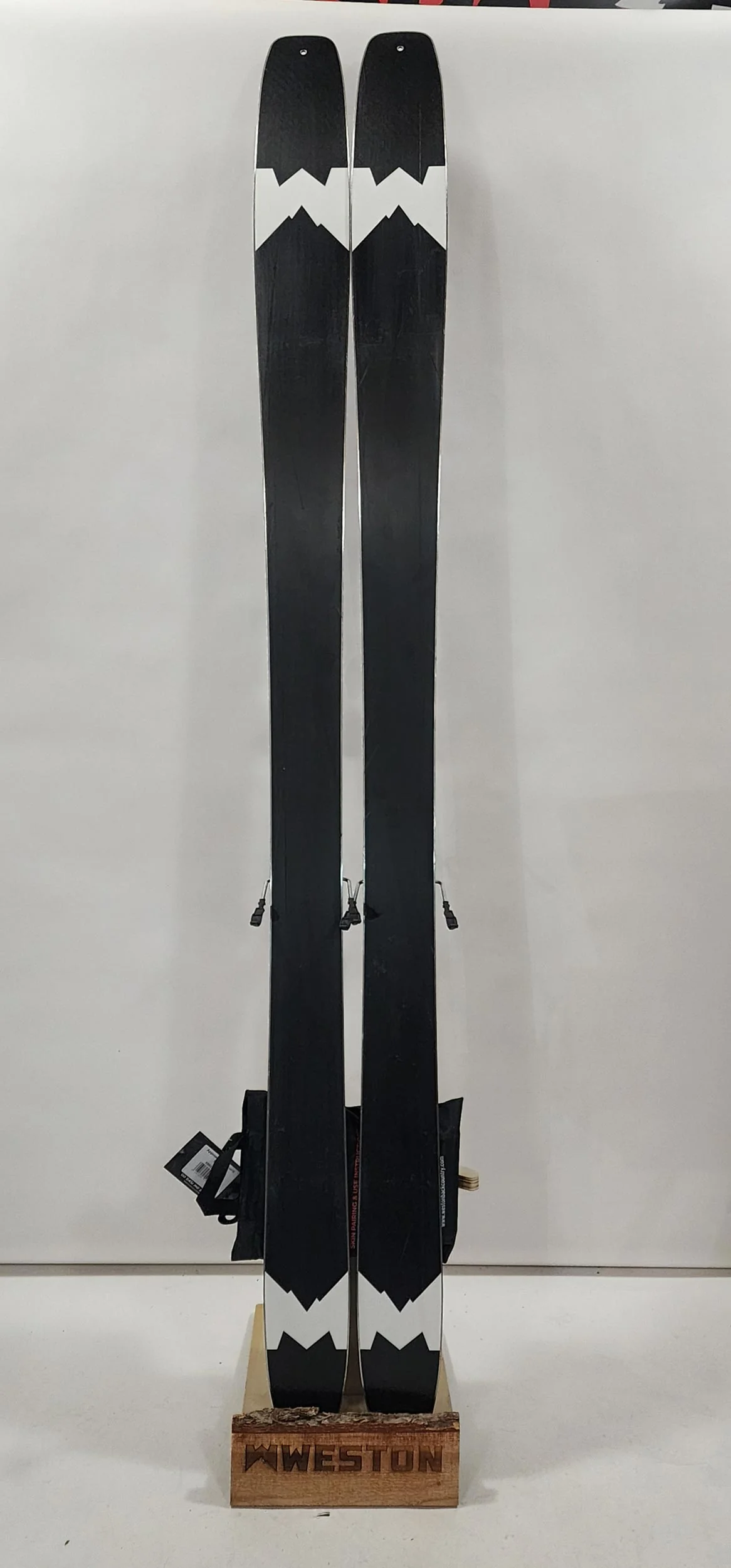 #303 25/26 Skyline Ski 184 w/ Marker Griffon Bindings Demo - Image 3